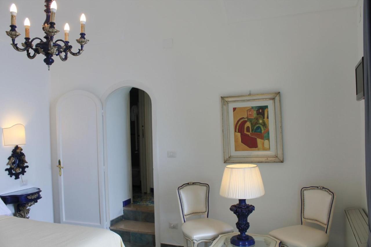 Queen View Apartment - No Kitchen Positano Kültér fotó